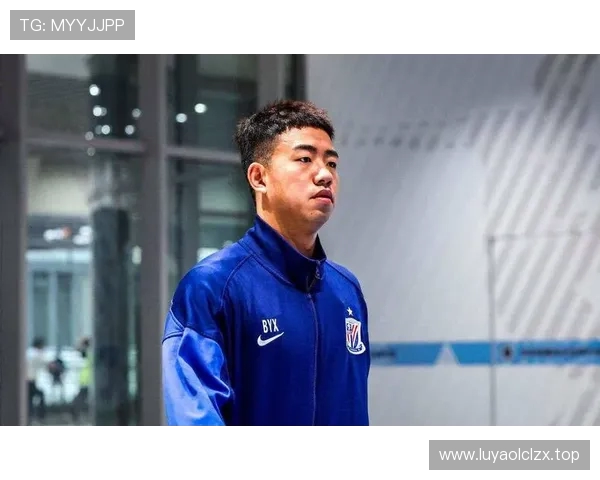 申花首发引热议十八岁新星吴启鹏迎首秀门将鲍亚雄表现成焦点